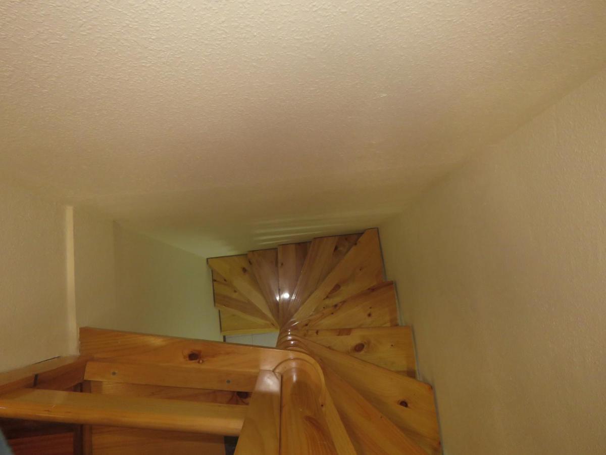 Atico Duplex Reformado Con Vistas A La Montana Apartment Canfranc Bagian luar foto
