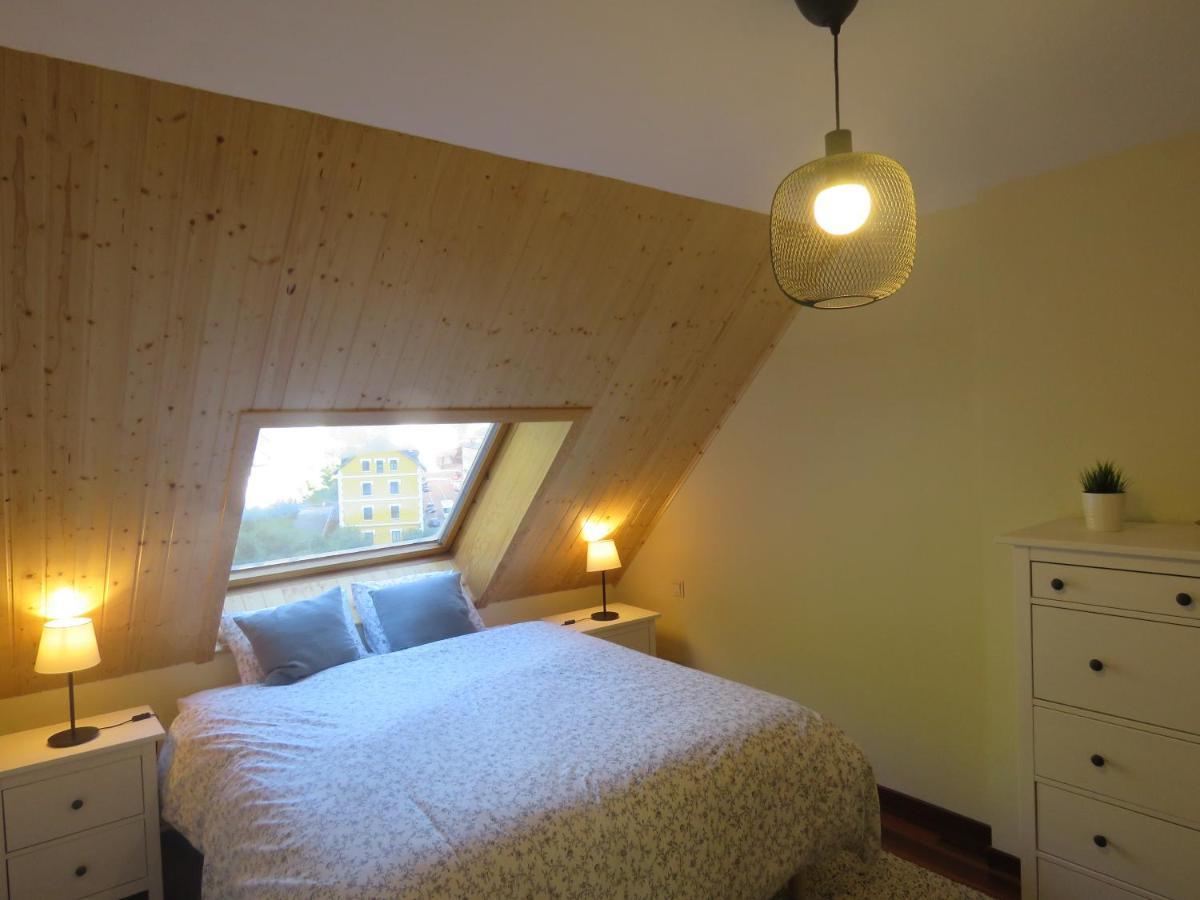 Atico Duplex Reformado Con Vistas A La Montana Apartment Canfranc Bagian luar foto